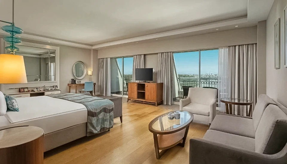 هتل تایتانیک دلوکس گلف بلک آنتالیا